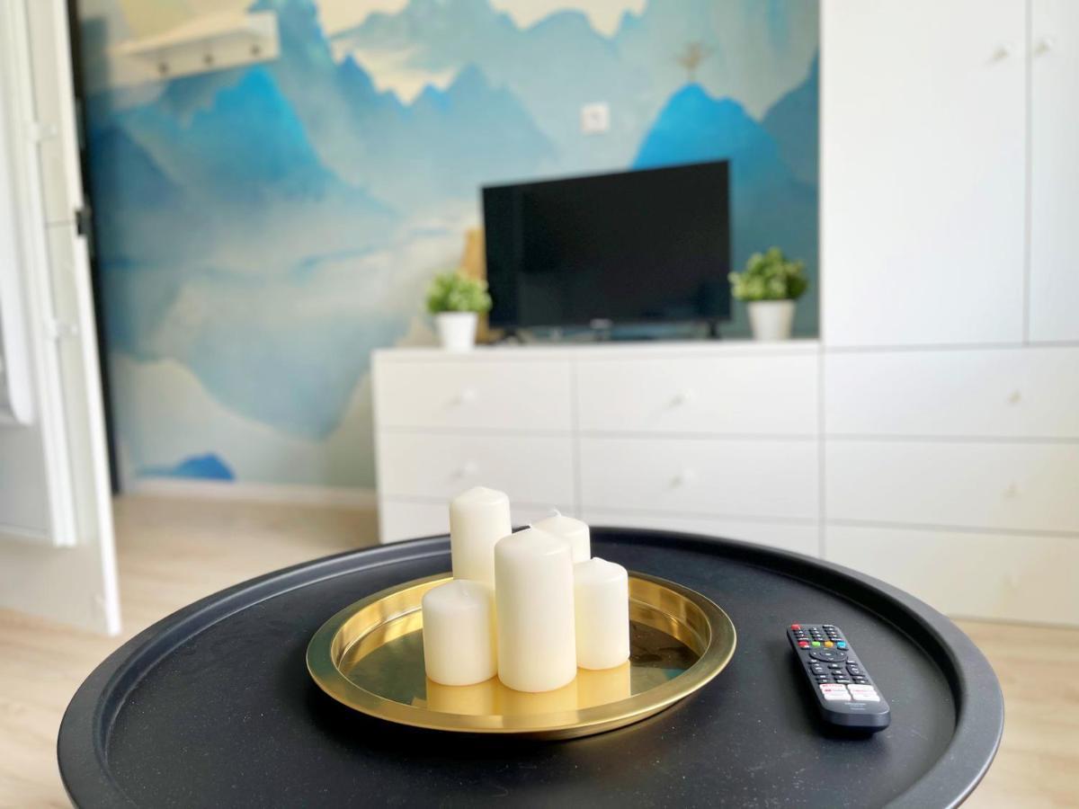 Good Apartments - Batorego 18 - Blue Warszawa Zewnętrze zdjęcie